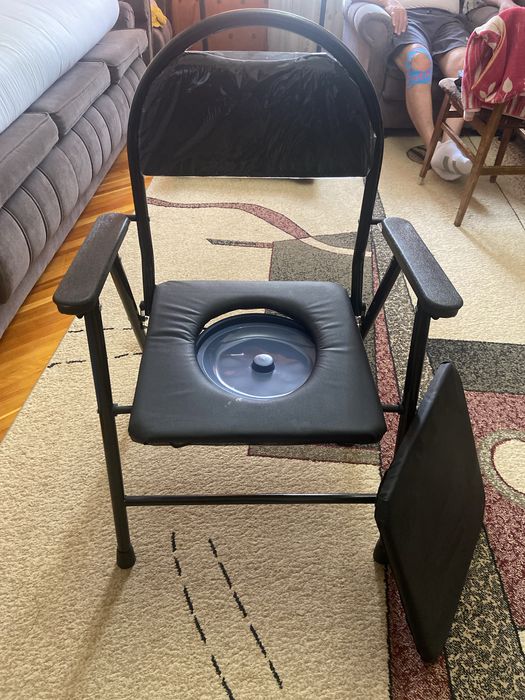 Биотуалет складной новый ,