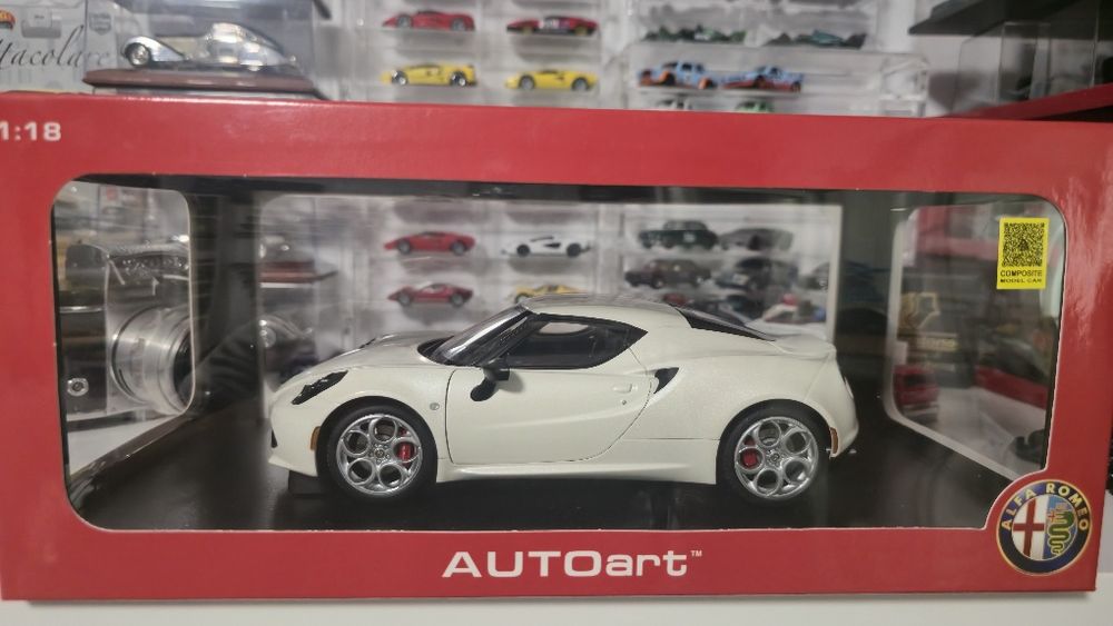 AUTOart Alfa Romeo 4C 1:18