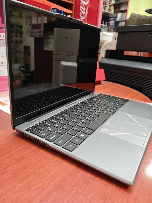 Laptop DREAMFYRE 16.1