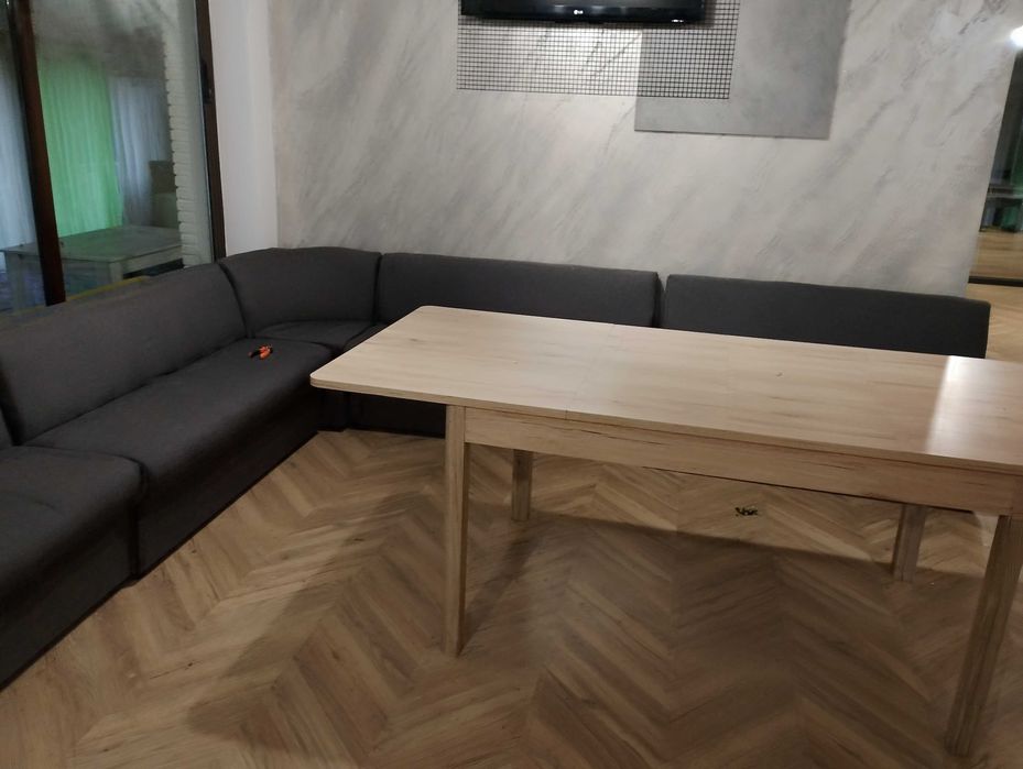 Маси,столове и дивани