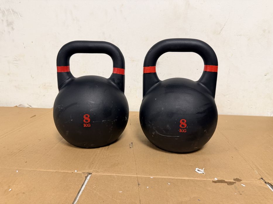 Set kettlebell de competitie 8 kg+8 kg=16 kg noi pret 250 lei