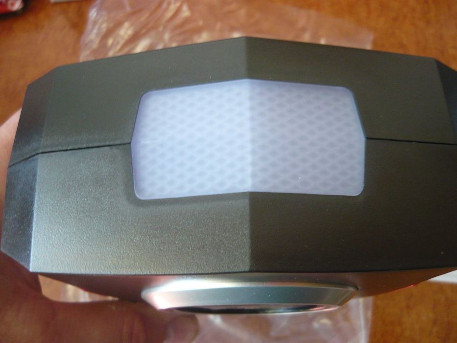 Compresor auto NOU cu lanternă LED, mufă brichetă 12 V