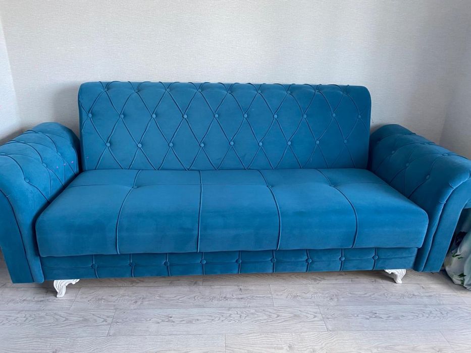 Продам диван в отличном состоянии