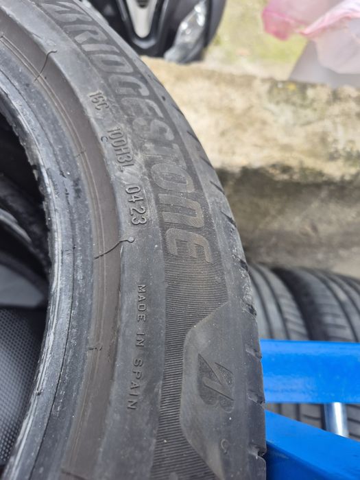 Гуми 225/50/17 BRIDGESTONE 98Y