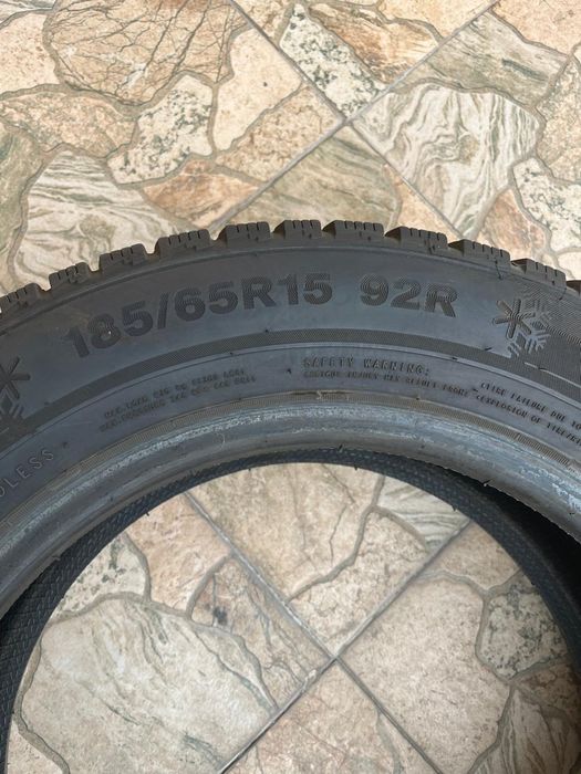 Зимние шины 185/65/15
