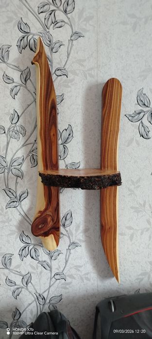 Полка для цветка