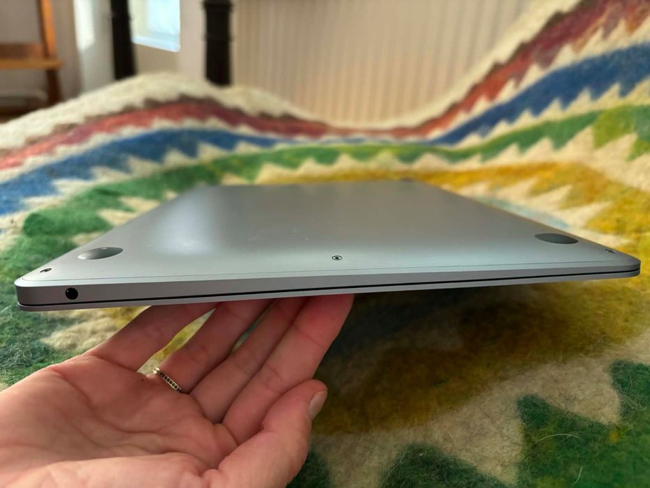 Macbook air 2020 M1