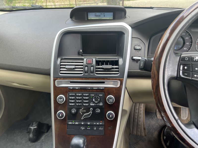 Volvo XC60 2.4D D5 185кс на части!