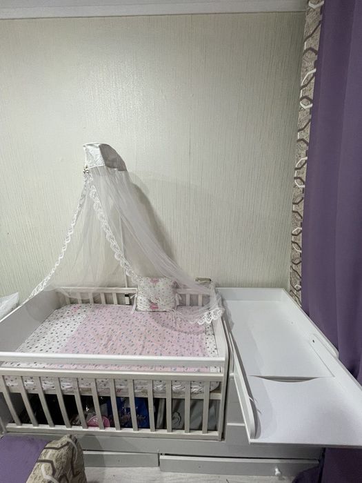 Продам детский кровать+ комод,матрас