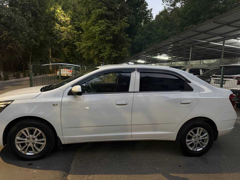 Chevrolet Cobalt 2022 года! Продам свою машину.