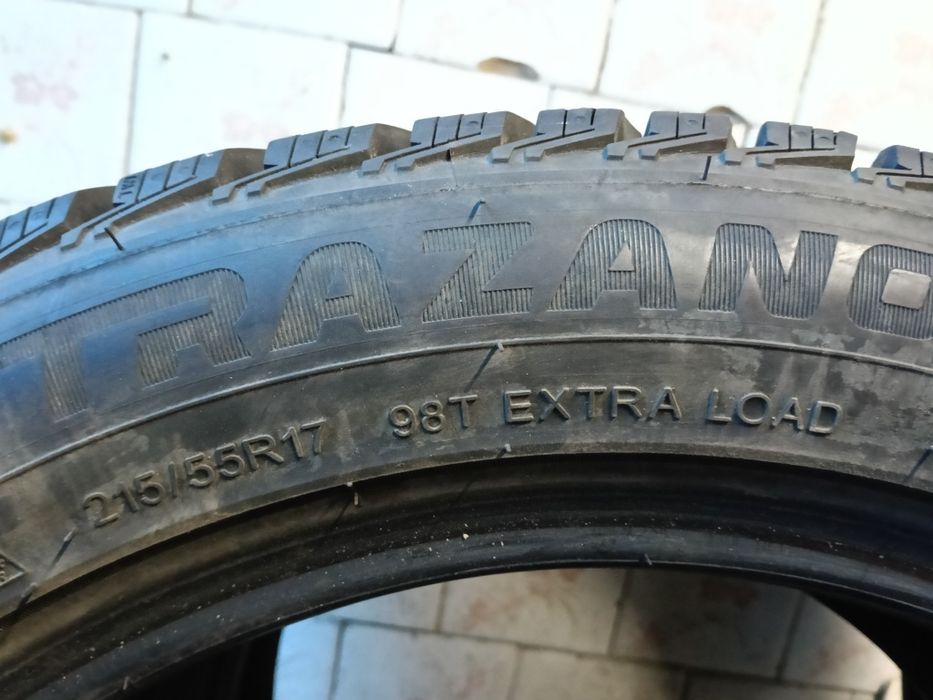 Шины, 2 шт. Б/У.