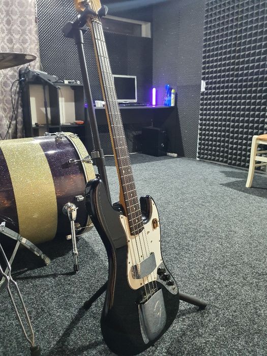 Profesor chitara pentru copii