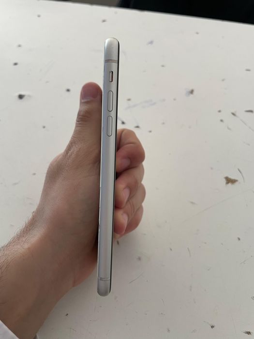 Iphone 11 продам