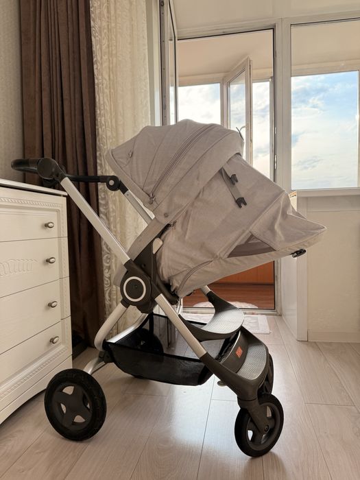 Продаю коляску Stokke
