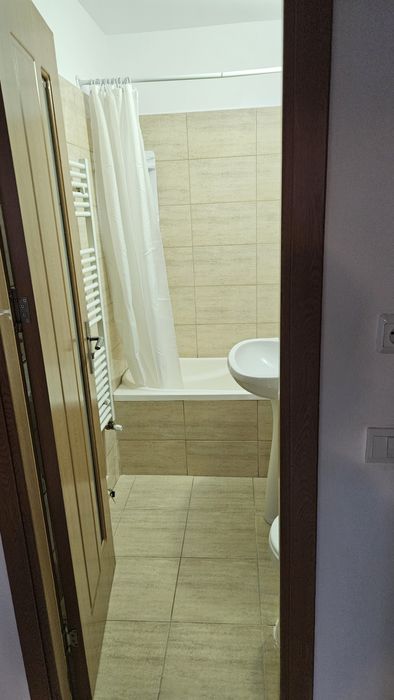 Apartament 3 camere M8