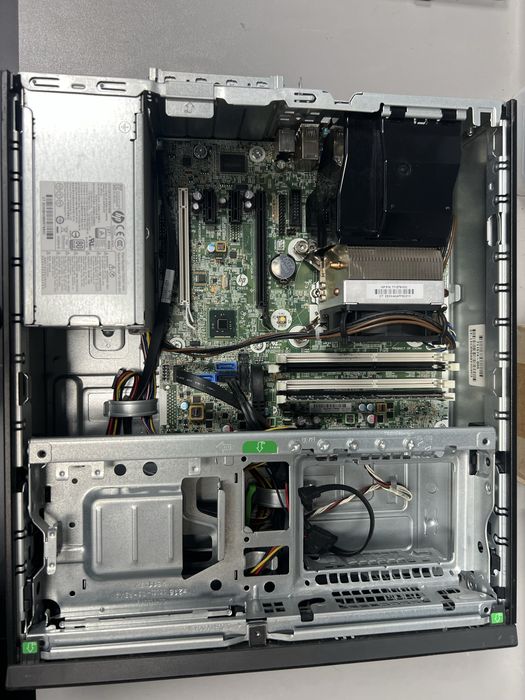 HP 800 G1 SFF i5-4590 4GB RAM DDR3 Fara HDD/SSD