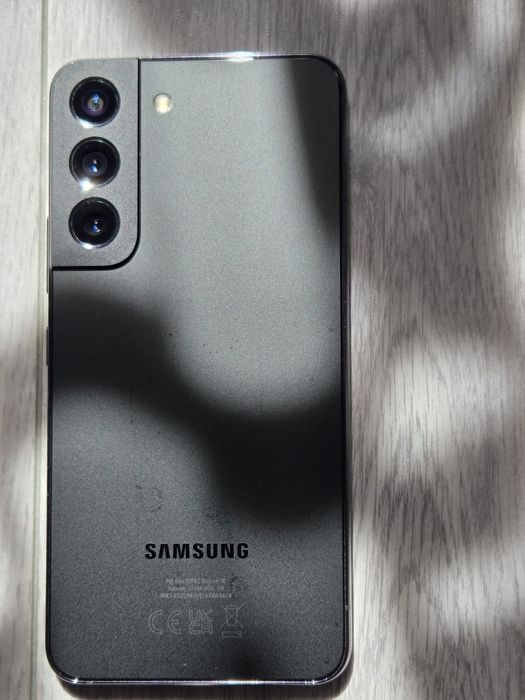 Vând telefon Samsung S22 Phantom Black 5G 128GB