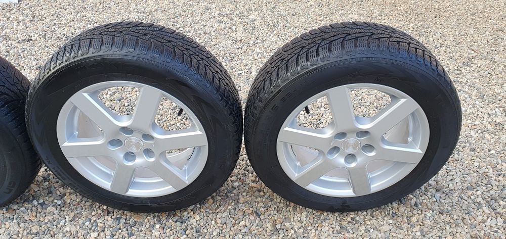 Jante aliaj pe 16...5x112.cu cauciucuri de iarna