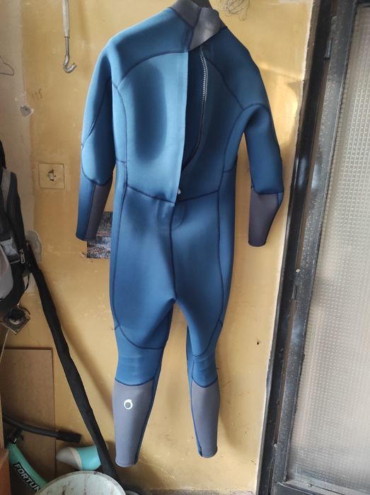 водолазен костюм