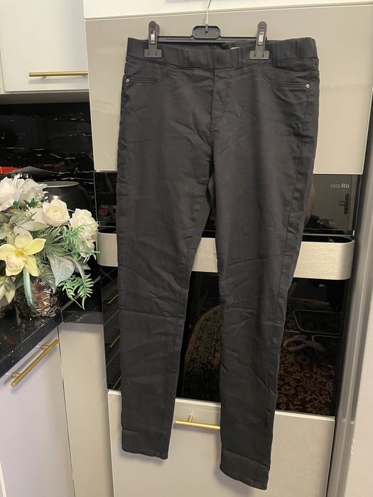 Colanti Zara / pantaloni blug / pantaloni evazati sport