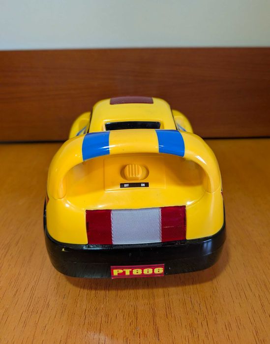 Детска количка с дистанционно, RC car, IR, много добро състояние, звукови ефекти