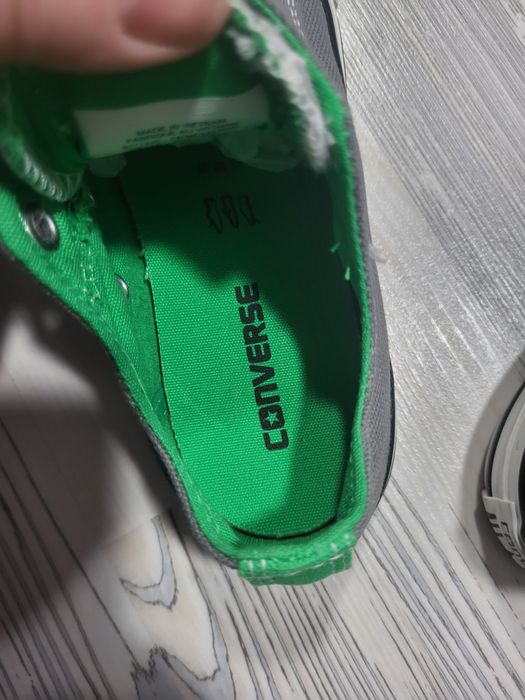 Vând Încălțăminte Sport