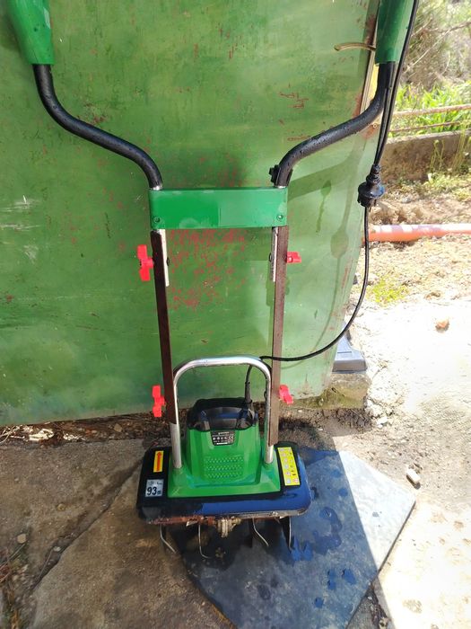 Motosapă Electrică