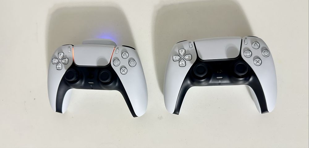 Playstation 5 Slim + геймпад + Powerbank для геймпада