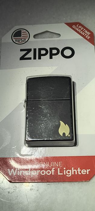 Bricheta Zippo -Ameican Clasic - adusa personal din SUA -noua