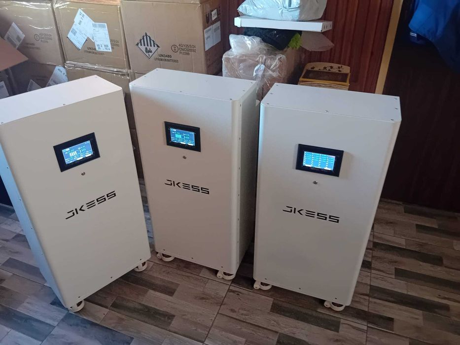 Baterie Lithium 16 KW 51.2 v 310Ah LifePo4 Panouri solare tractiune