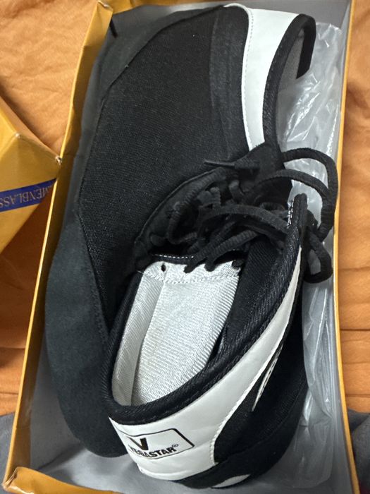 Кроссовки vegastar