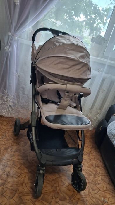 Продам летнюю коляску