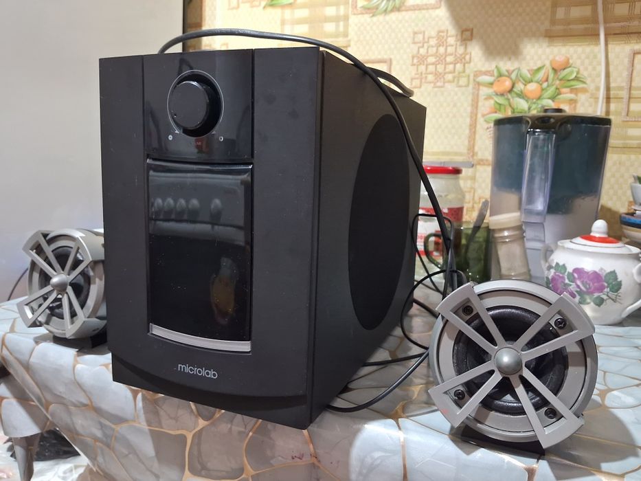 Сабвуфер microlab m-800