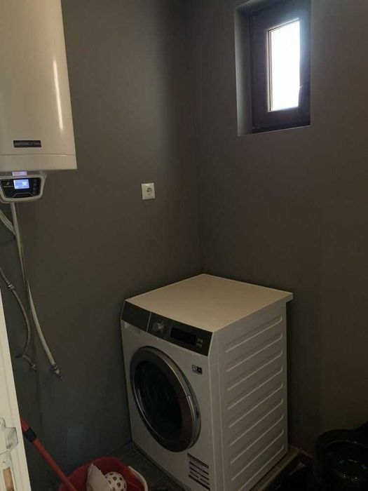 Дава се под наем Четиристаен апартамент в Варна, Център - 175 кв.м за 698.19 € - Снимка #13