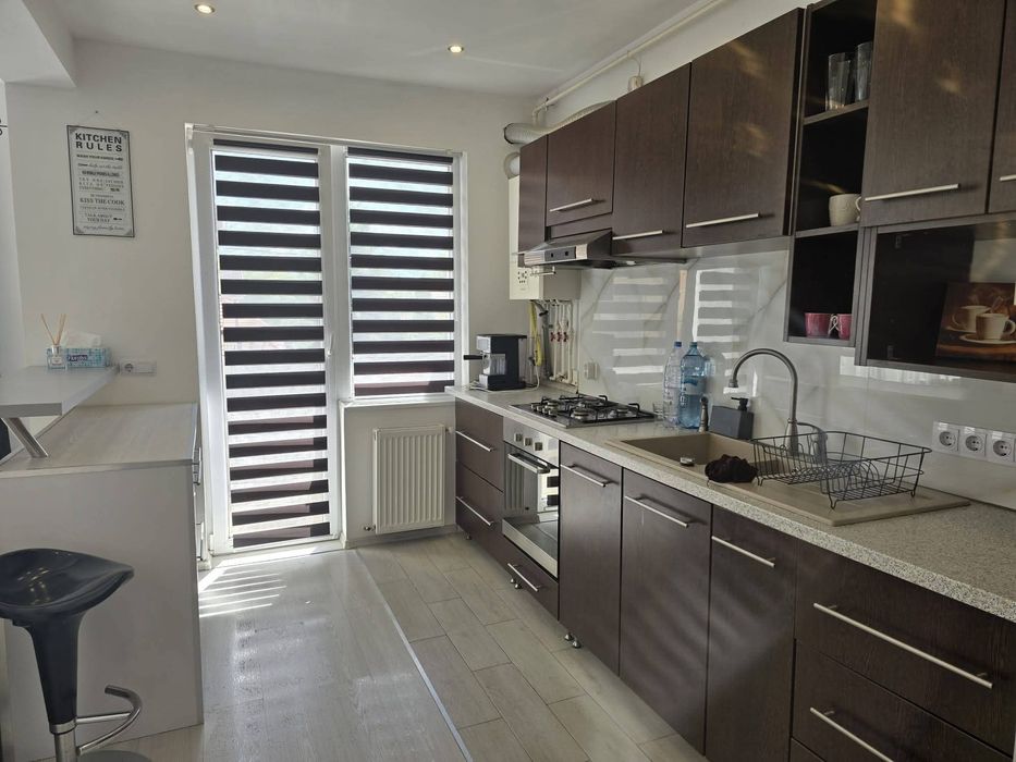 Închiriez apartament 2 camere