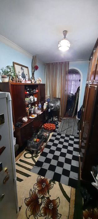 Квартира продаётся в Пахтазоре, 3 комнатная, 1-этаж, с мебелью и техни