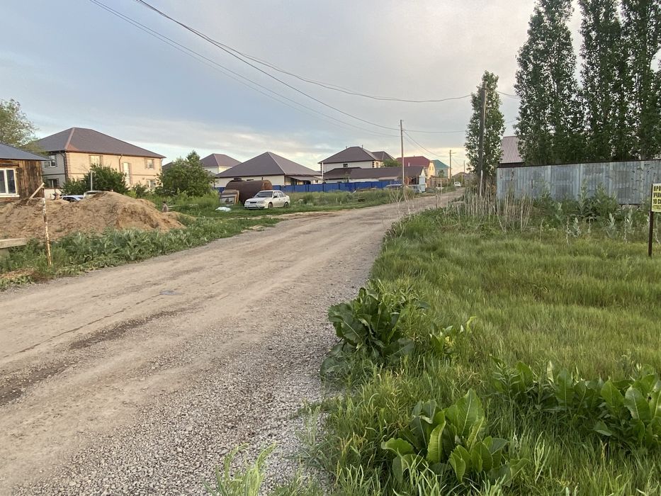 Продам участок за тойота центром