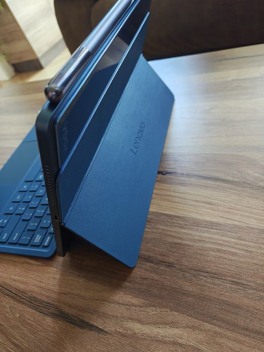 Таблет Lenovo Yoga Tab Plus