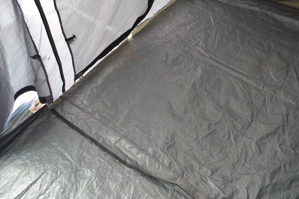 Голяма палатка Coleman Coastline 4 Deluxe