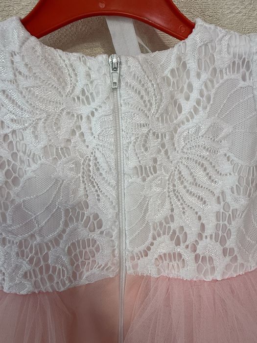 Платье нарядное для девочки