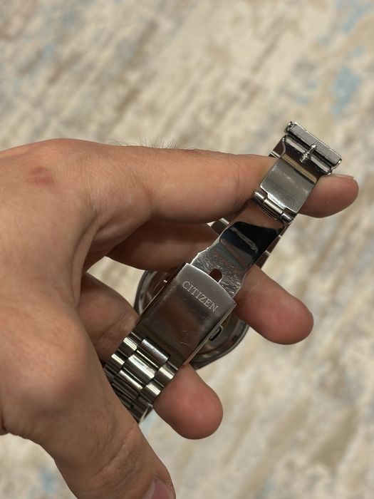 Citizen Tsuyosa Pantone
