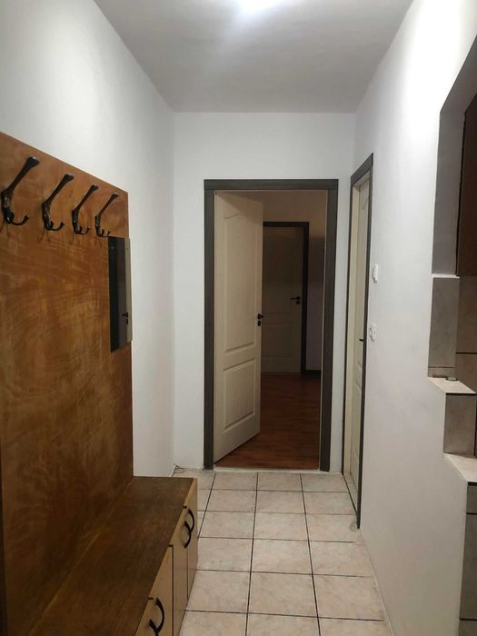 Inchiriez ap. 2 cam Cantemir