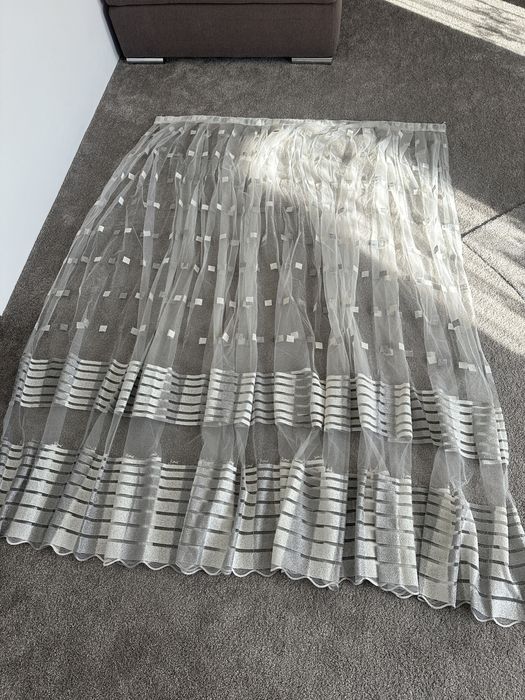 Perdea de zi,foarte frumoasa, cusuta la gata!