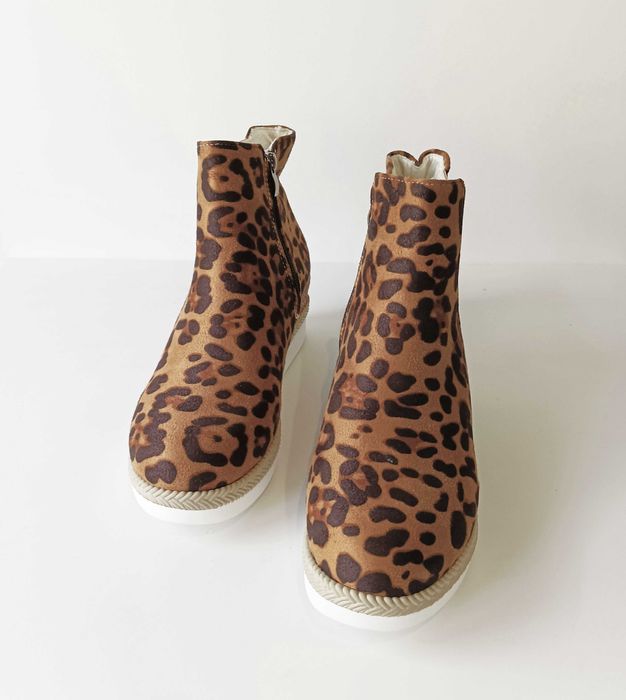 Дамски боти с леопардов принт до глезена, леопардови боти