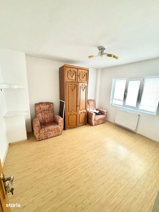 Apartament 3 camere de vânzare – Miron Nicolescu