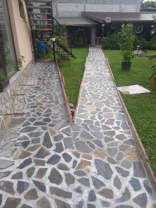 Piatră de Munte pentru Fațade și Socluri