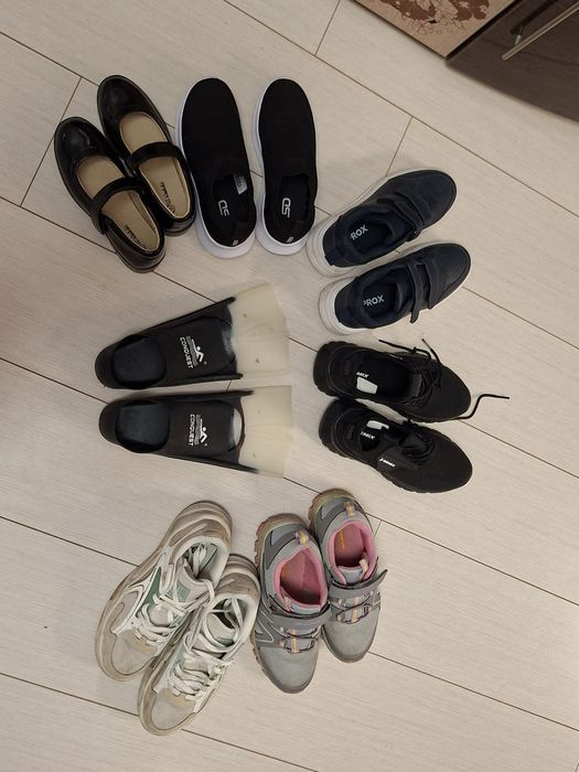 Продам кроксы Для девочки