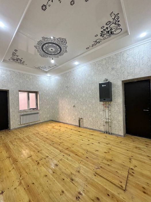 2 этаж катеж сотилади , мевастон тойхонаси ёни