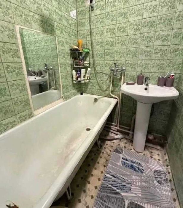 Продам 2хком квартиру на КСК