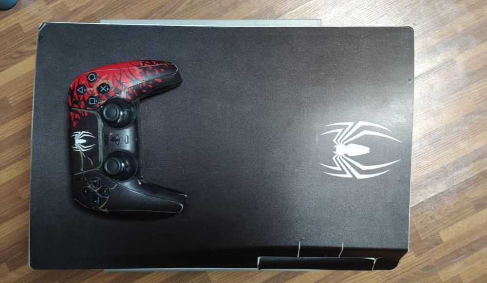 PlayStation 5. В хорошем состоянии